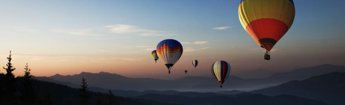 Banner Ausbildungs- & Praxislehrgänge